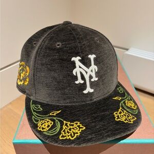 Kith velour NY Logo Floral Embroidered Baseball Cap